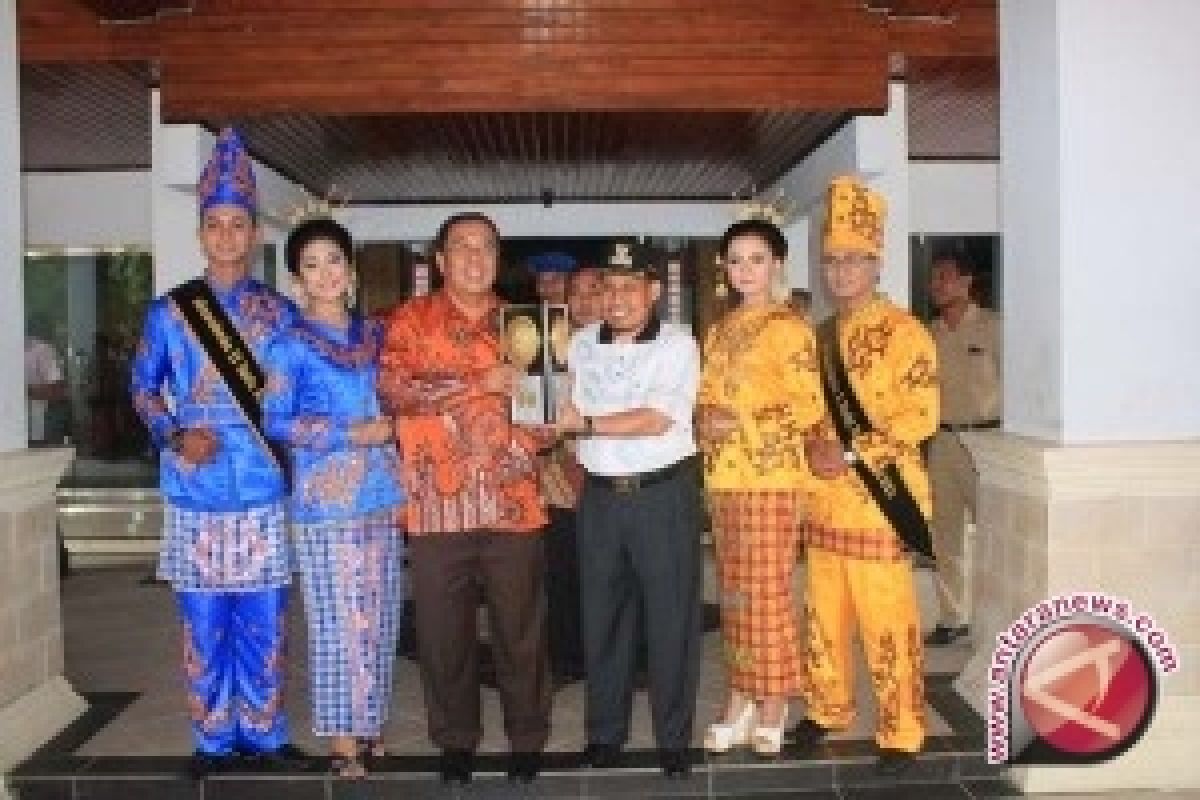 Kendari Dipastikan Raih Trofi Adipura 2013