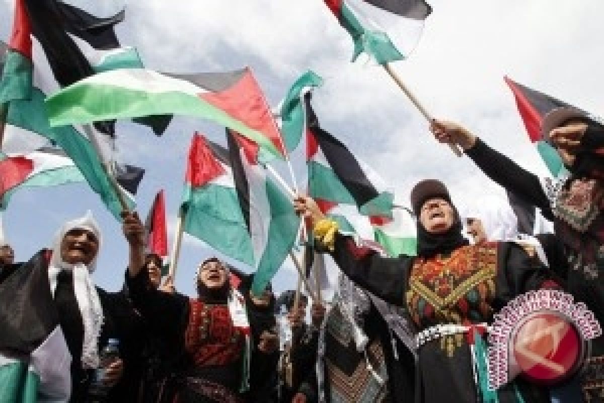 Prancis bakal deportasi aktivis perempuan Palestina berusia 72 tahun