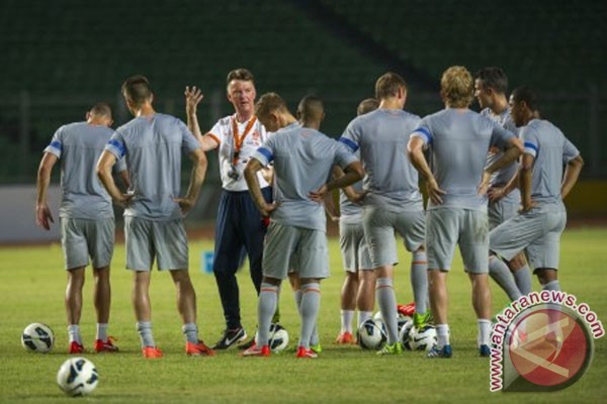 Pelatih akui Belanda mengecewakan di babak pertama