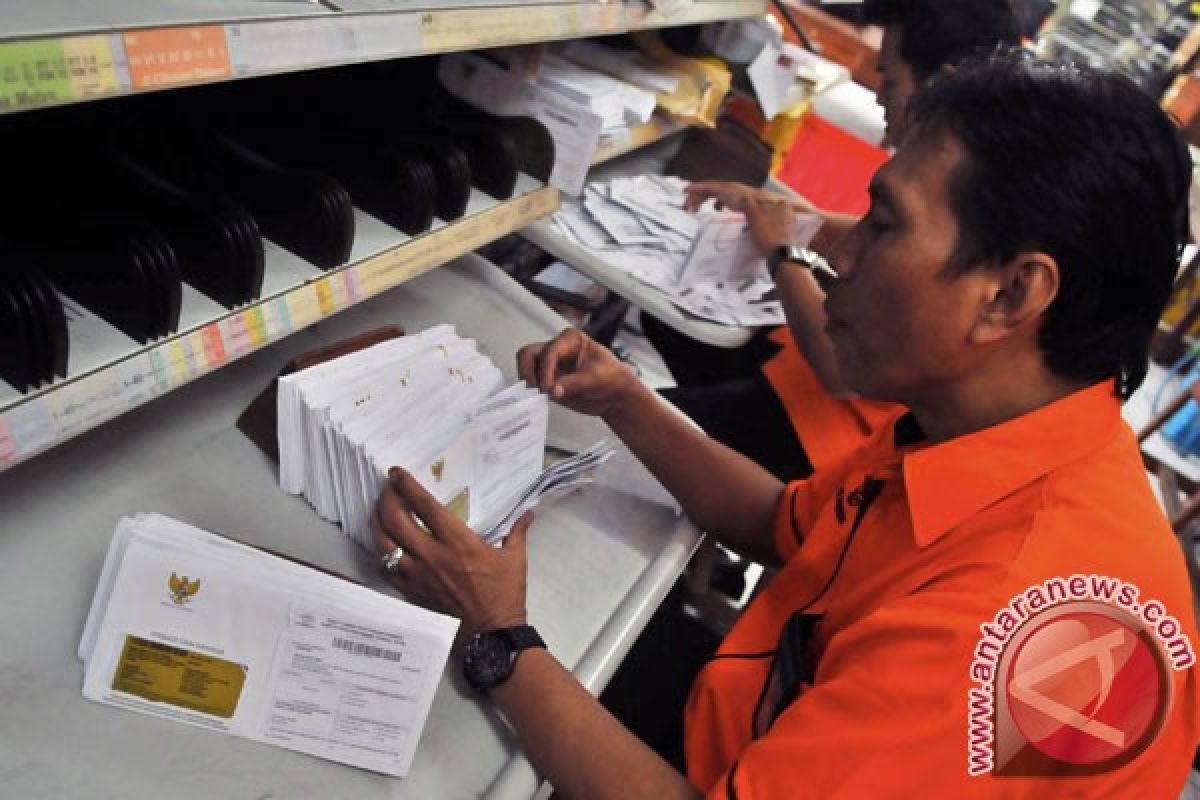 Bulog Surakarta antisipasi kenaikan harga BBM