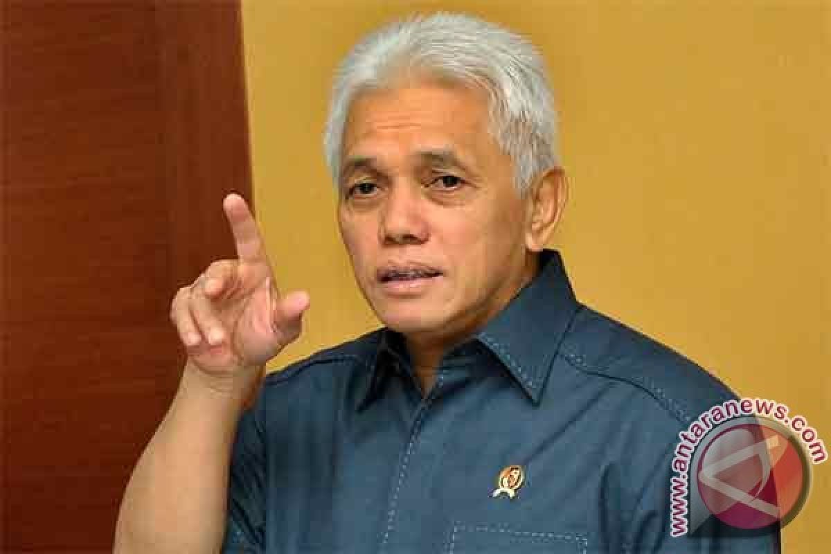 Hatta Rajasa : postur RAPBN 2014 lebih sehat