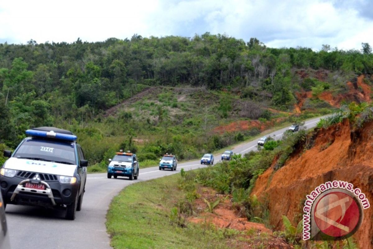 Warga Kalbar Antusias Sambut Rombongan 