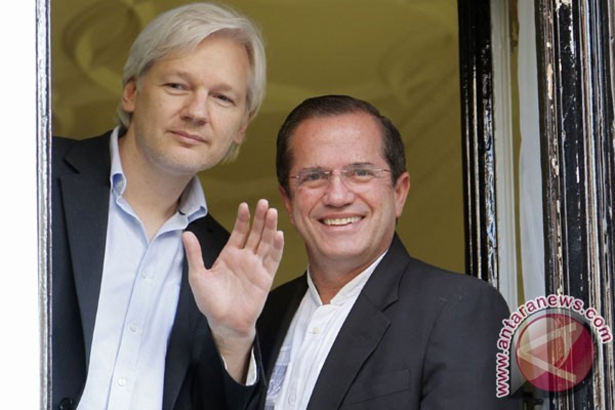 Ekuador ancam tuntut Inggris terkait status Assange