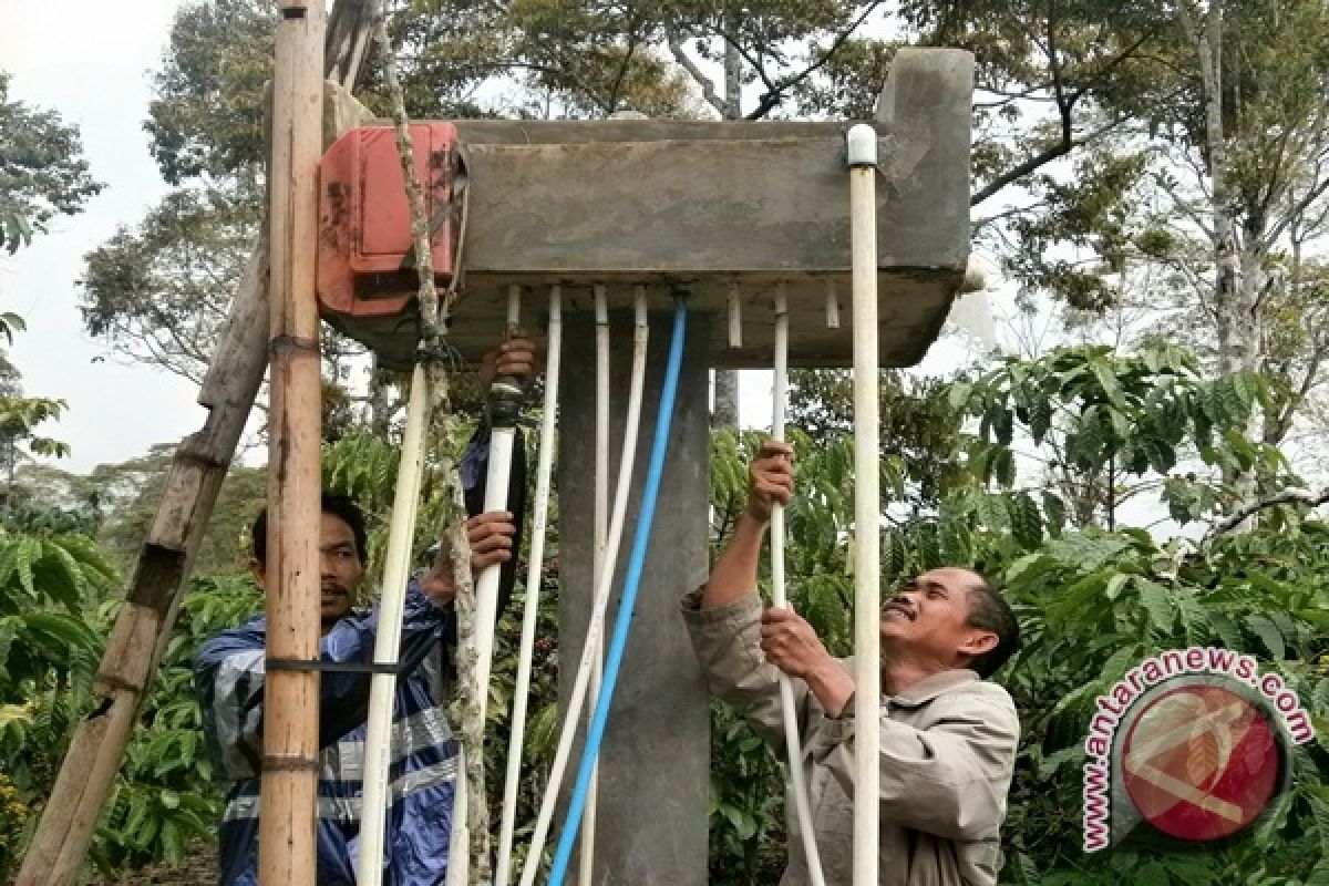 Tiga Juta Warga Tak Dapat Air Minum 9 Hari