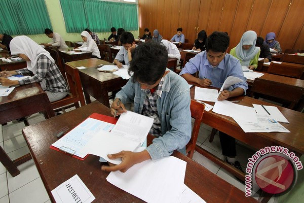 Mahasiswa jadi joki dikeluarkan