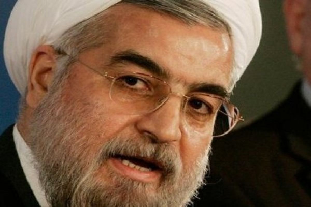 700 cedera dalam gempa Iran, Rouhani perintahkan pengerahan bantuan