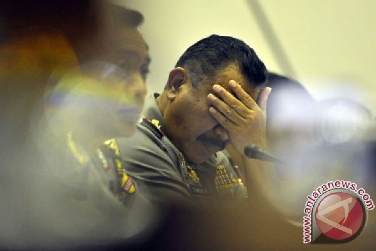 Kepala Kepolisian Indonesia akui pengamanan dinamit kurang