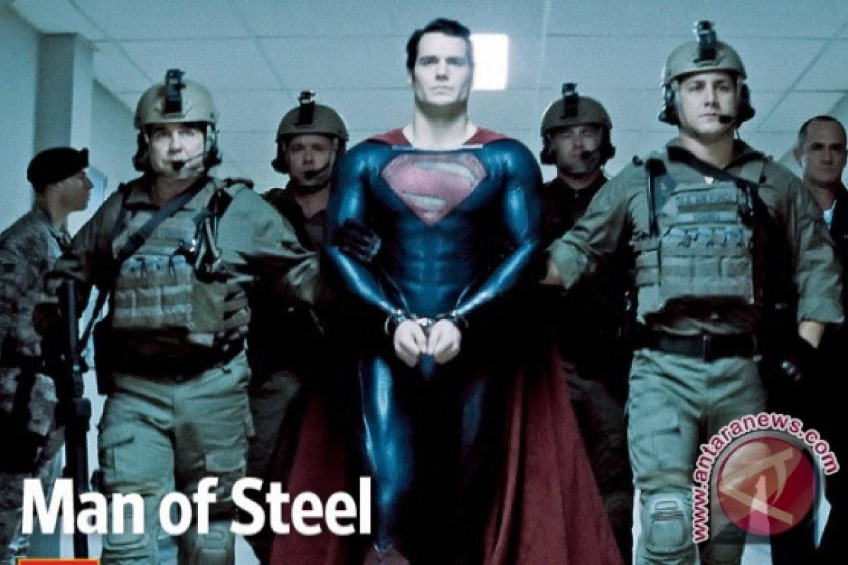 Resensi Film - Man of Steel Gambarkan Superman yang Humanis