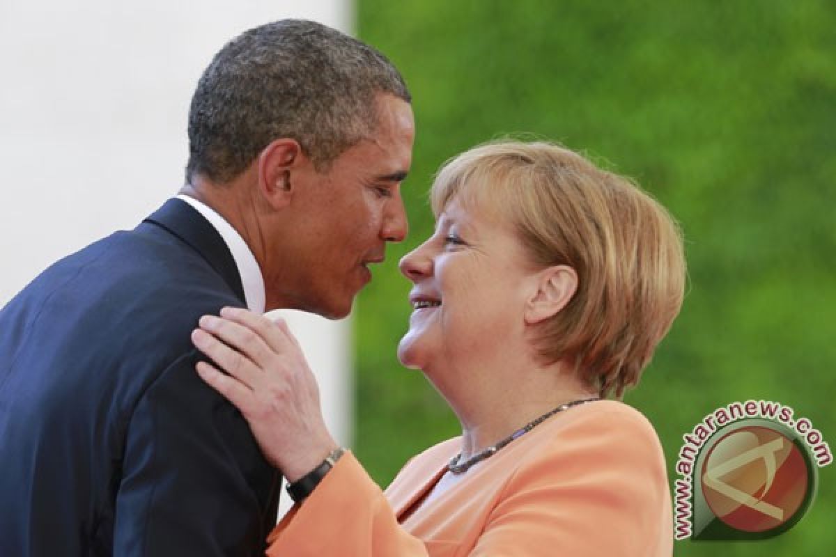 Merkel kembali minta jawaban AS soal penyadapan