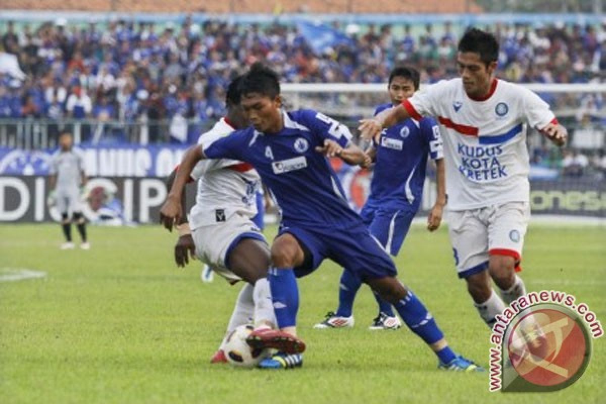 PSCS siap bermain sportif lawan Persis