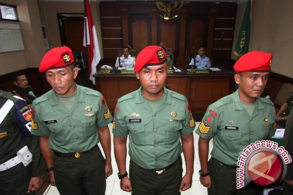 Oditur Militer tetap tuntut Ucok 12 tahun 