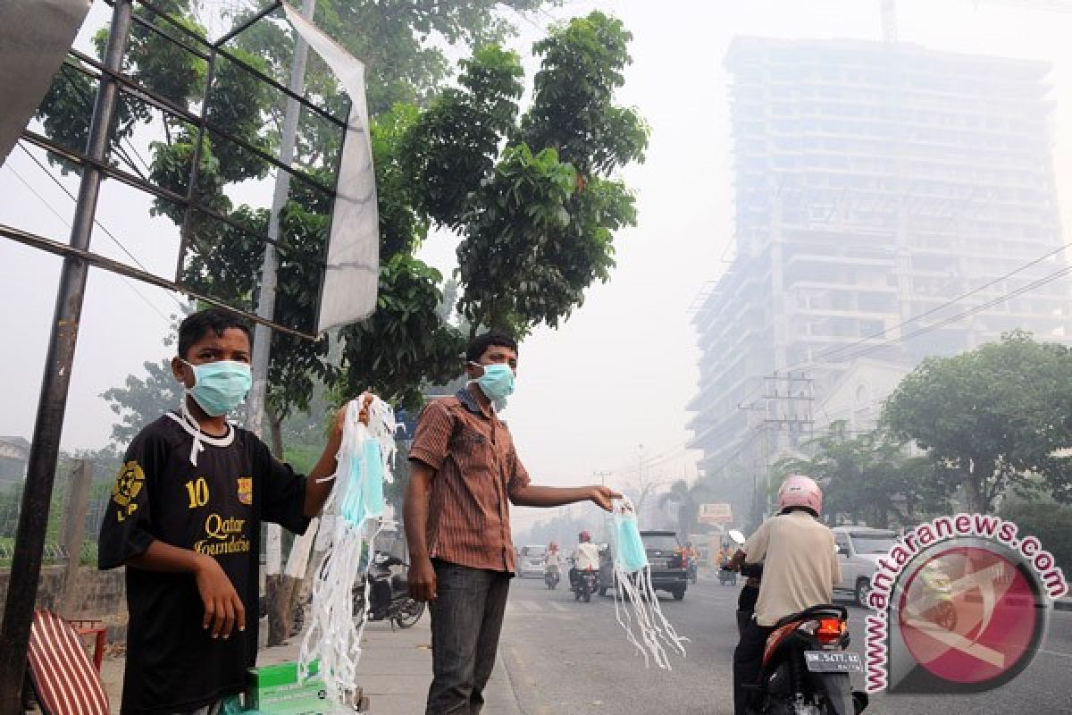 Hujan landa Pekanbaru setelah panas ekstrem