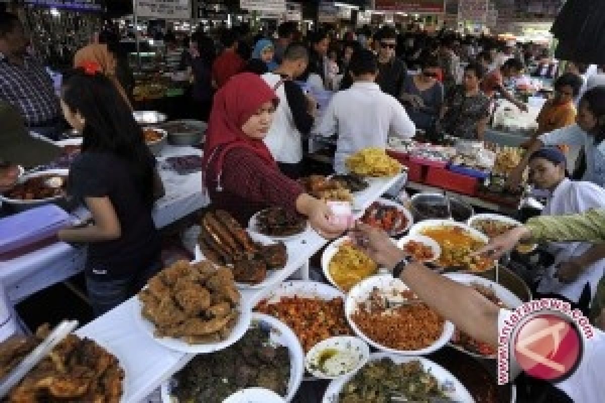 Masyarakat Palangka Raya Harus Jeli Beli Jajanan Ramadhan 