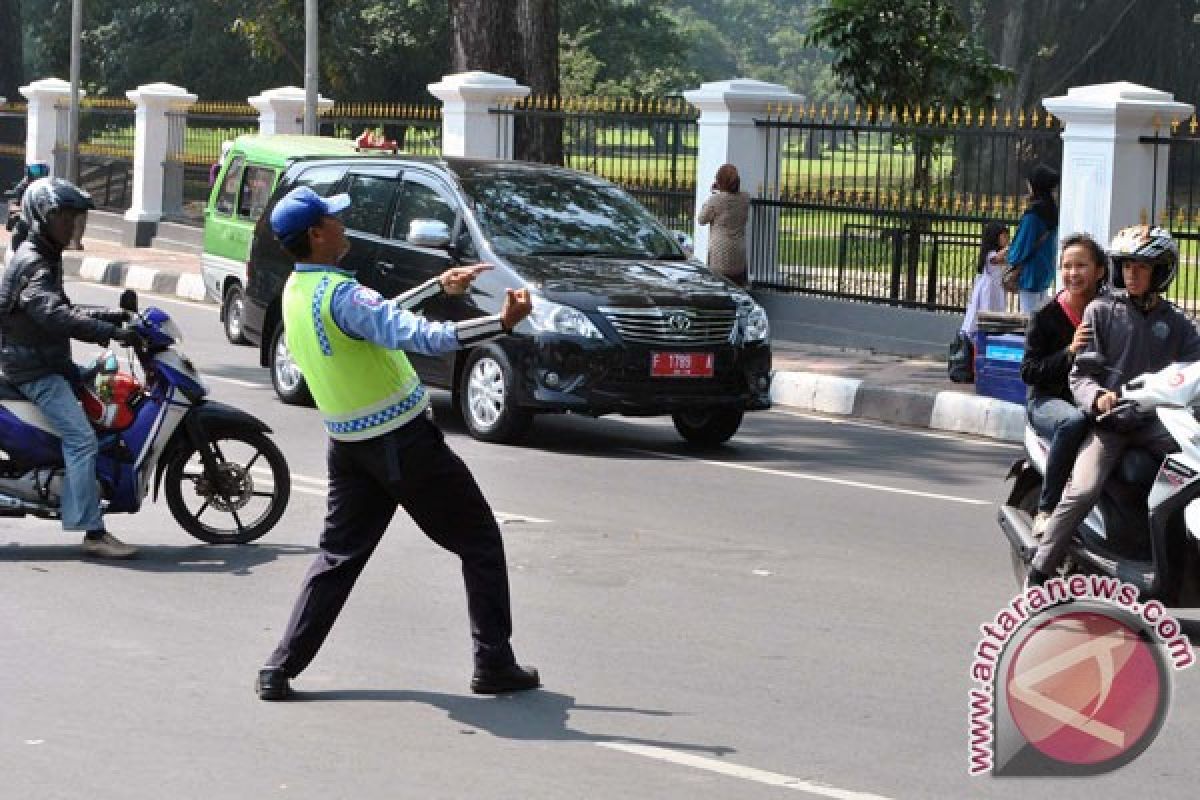 "Pak Ogah" di jalur mudik akan dapat pelatihan