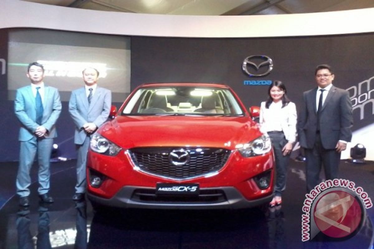 Mazda gelar "test drive" semua produk mobilnya