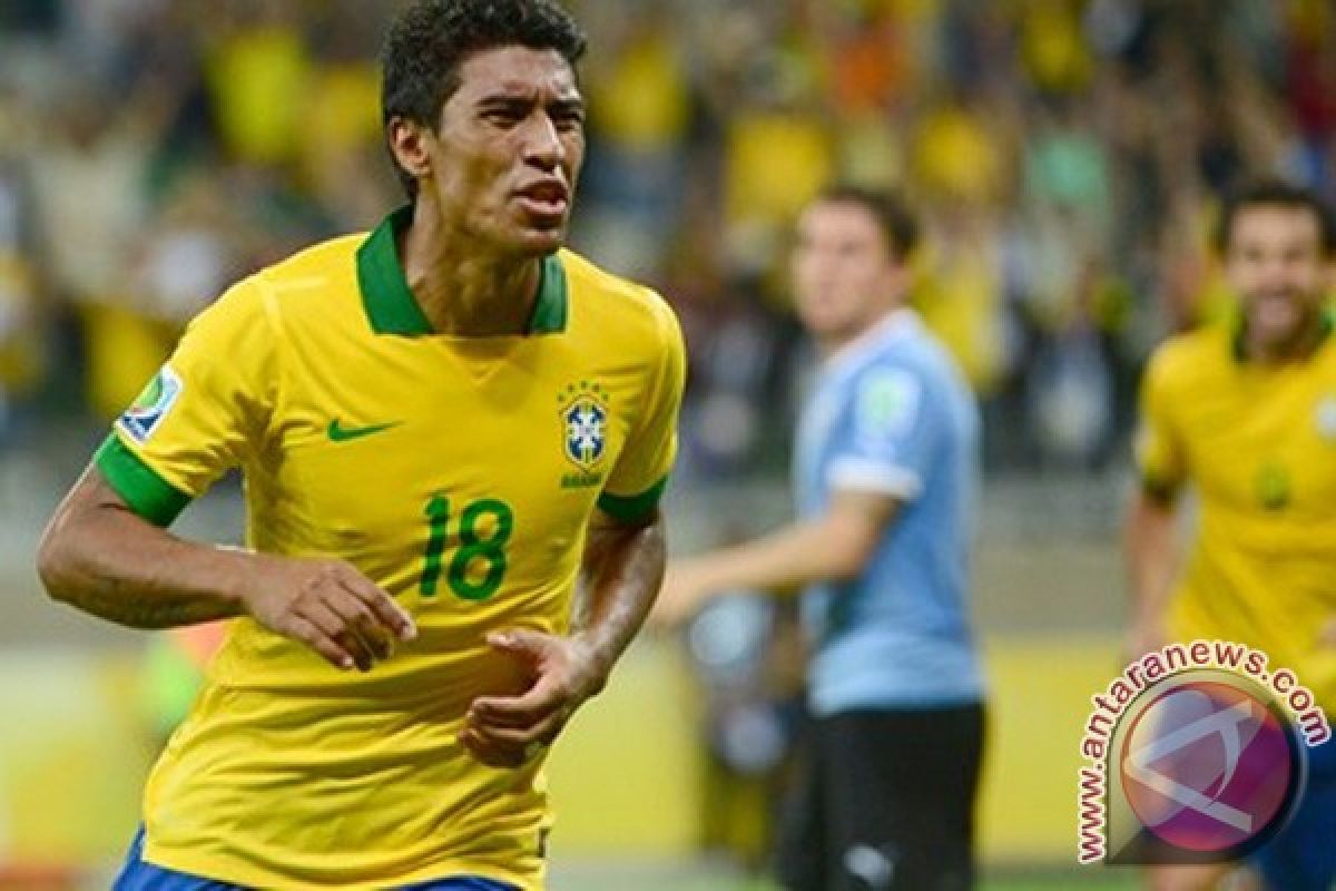 Spurs resmi rekrut Paulinho