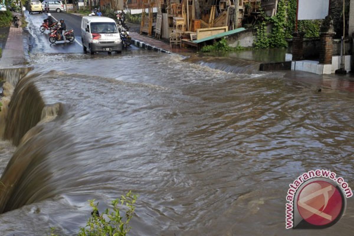 Banjir rendam lima desa di Trenggalek