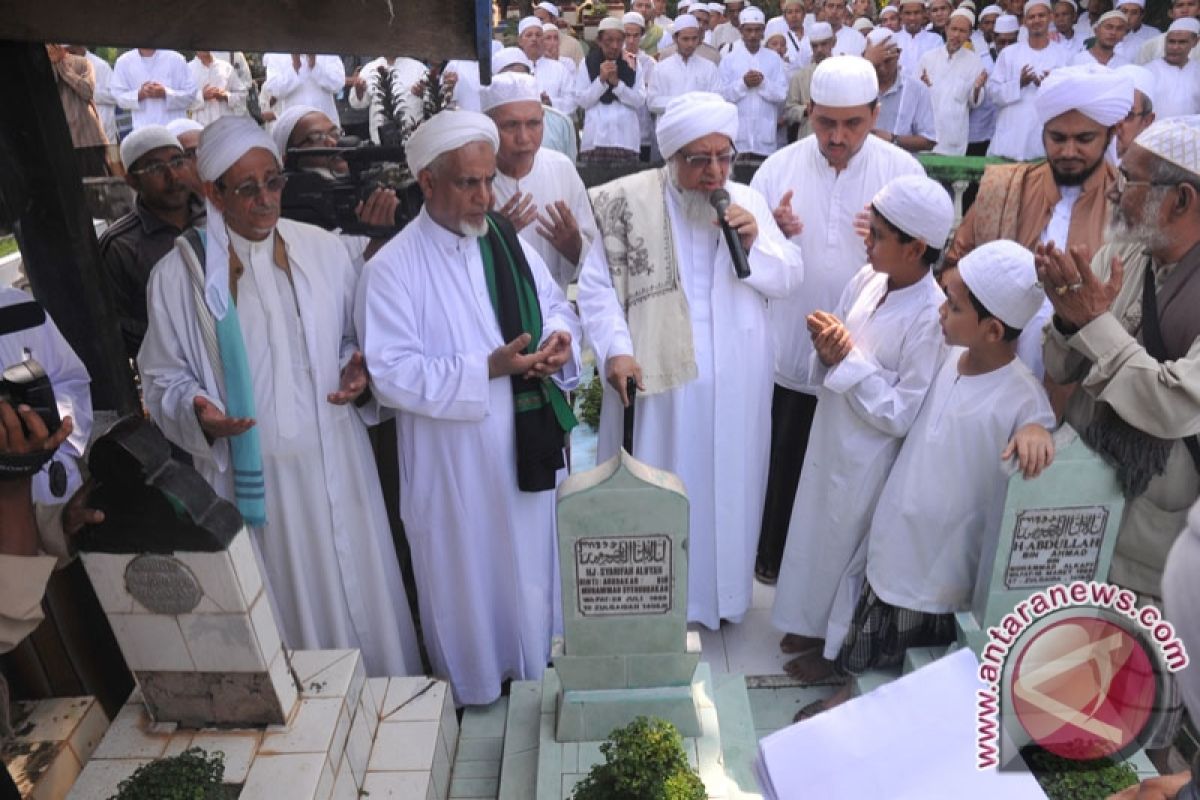 Masyarakat Bangka pertahankan tradisi ziarah