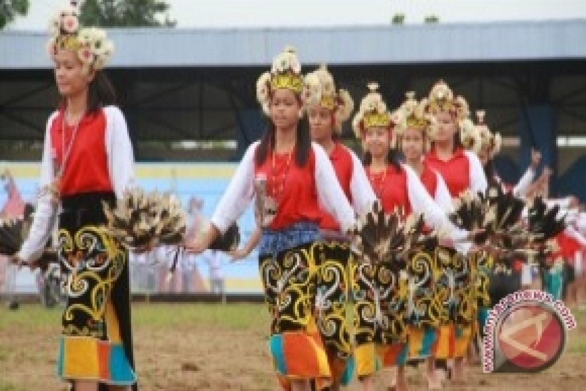 Pembukaan Erau Didukung 400 Penari 