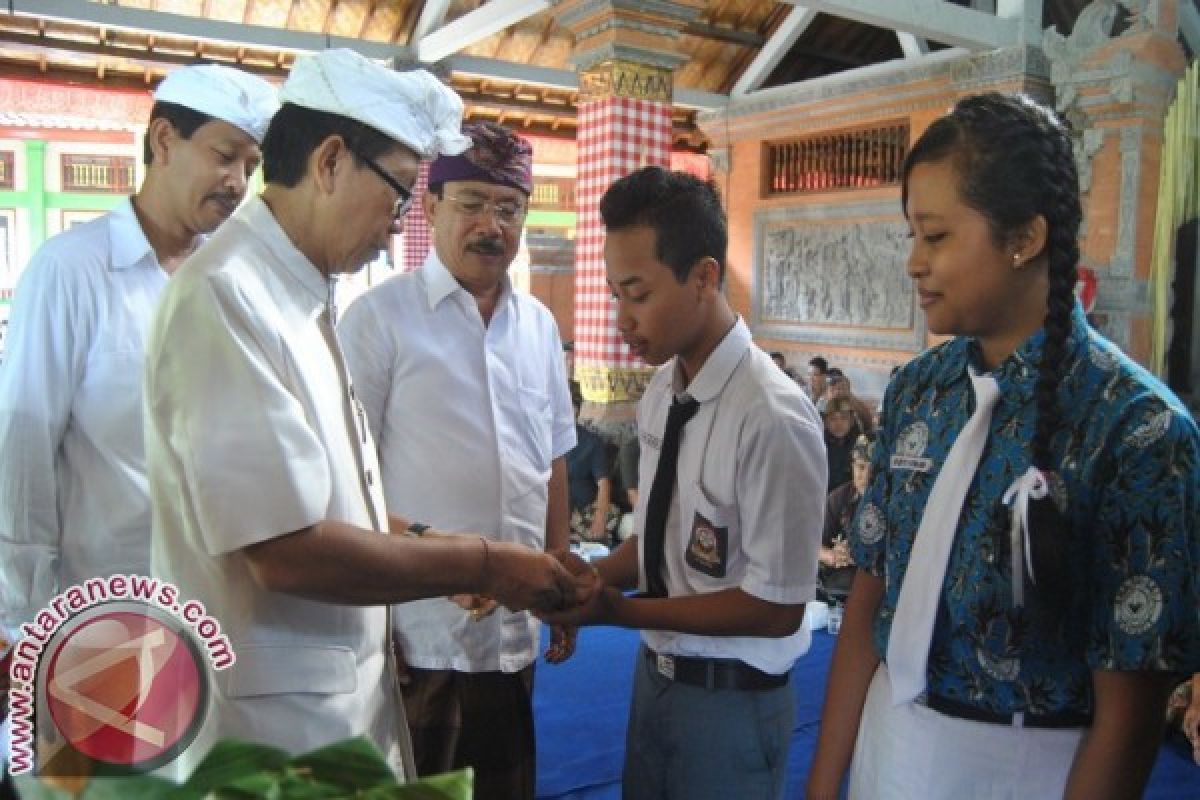 Penipuan Berkedok Beasiswa Marak di Jembrana