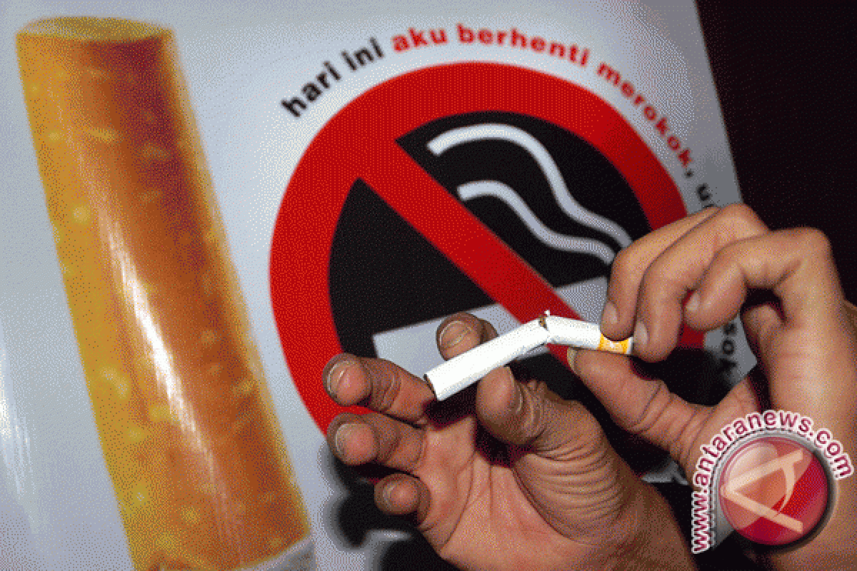 Raperda Larangan Iklan Rokok Masih Dibahas