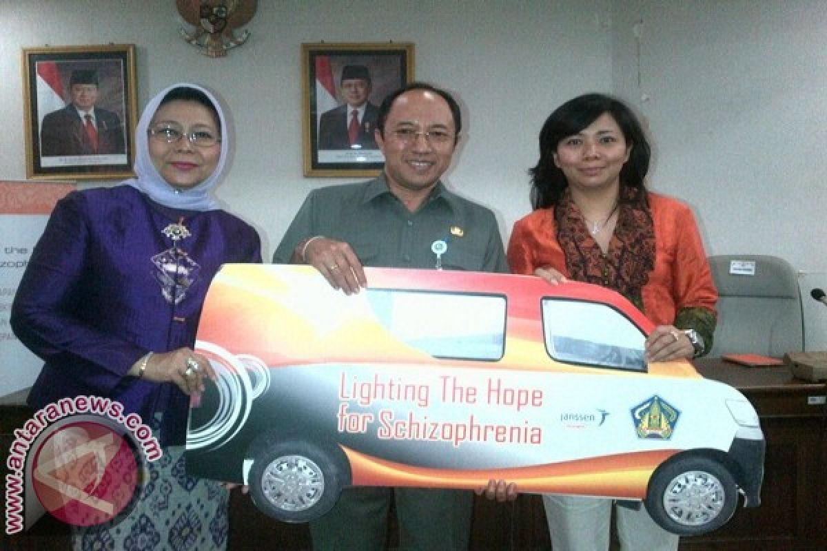 Bali Dapat Bantuan Mobil Edukasi Skizofrenia 