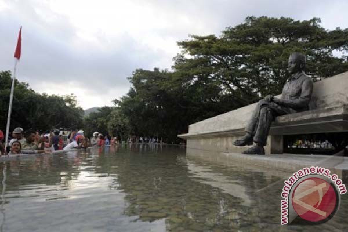 Buleleng bangun patung Bung Karno dengan tinggi 8 meter