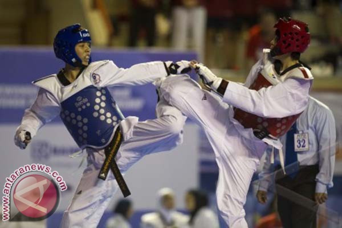 Makassar tambah dua emas dari cabang taekwondo