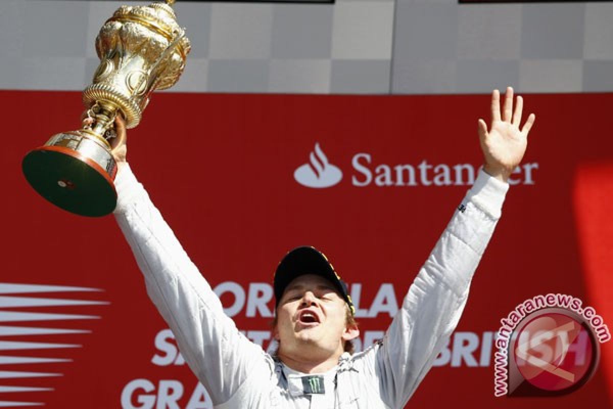 Nico Rosberg juarai GP Inggris