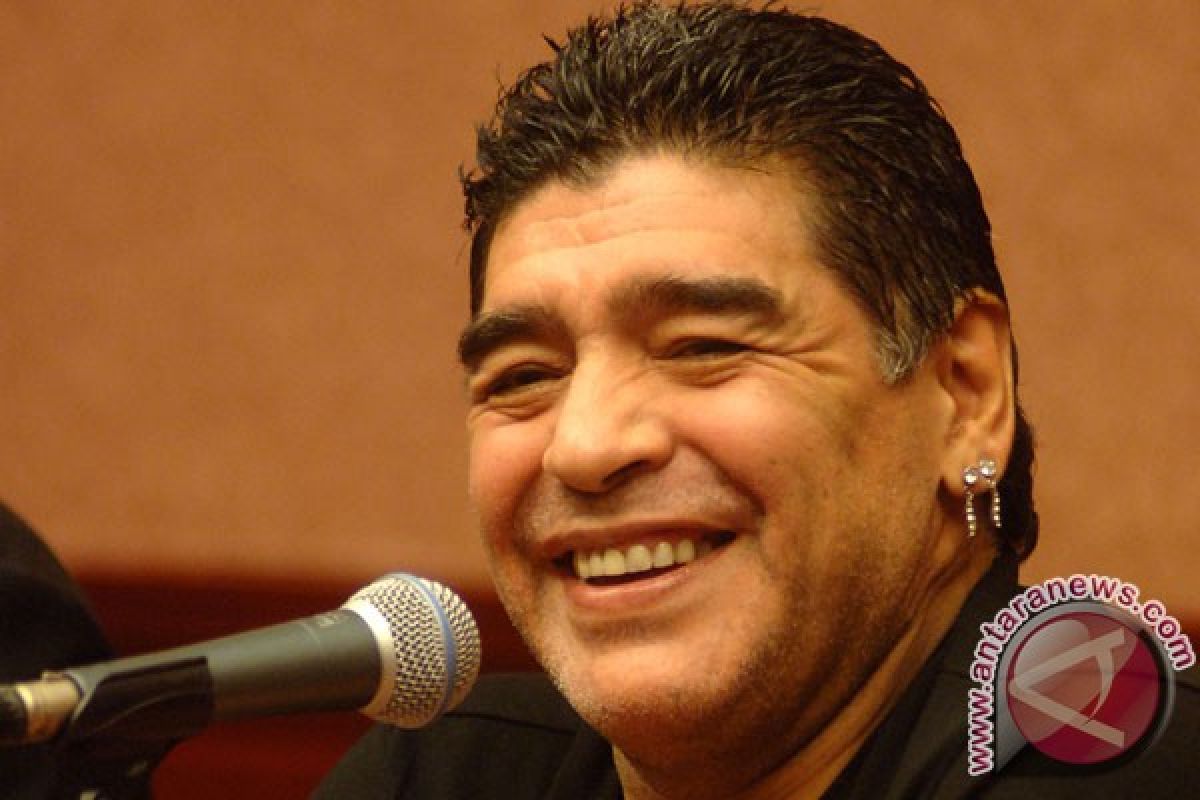 Maradona maju sebagai kandidat presiden FIFA