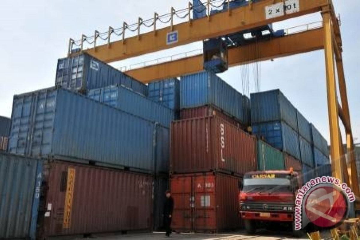 Aktivitas bongkar muat pelabuhan Palembang meningkat 