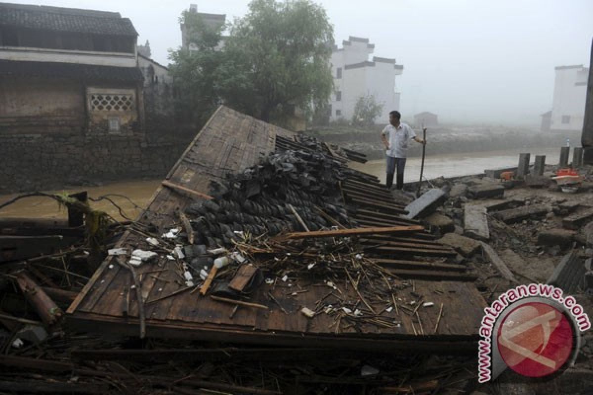Lima tewas, empat hilang akibat hujan badai di Tiongkok