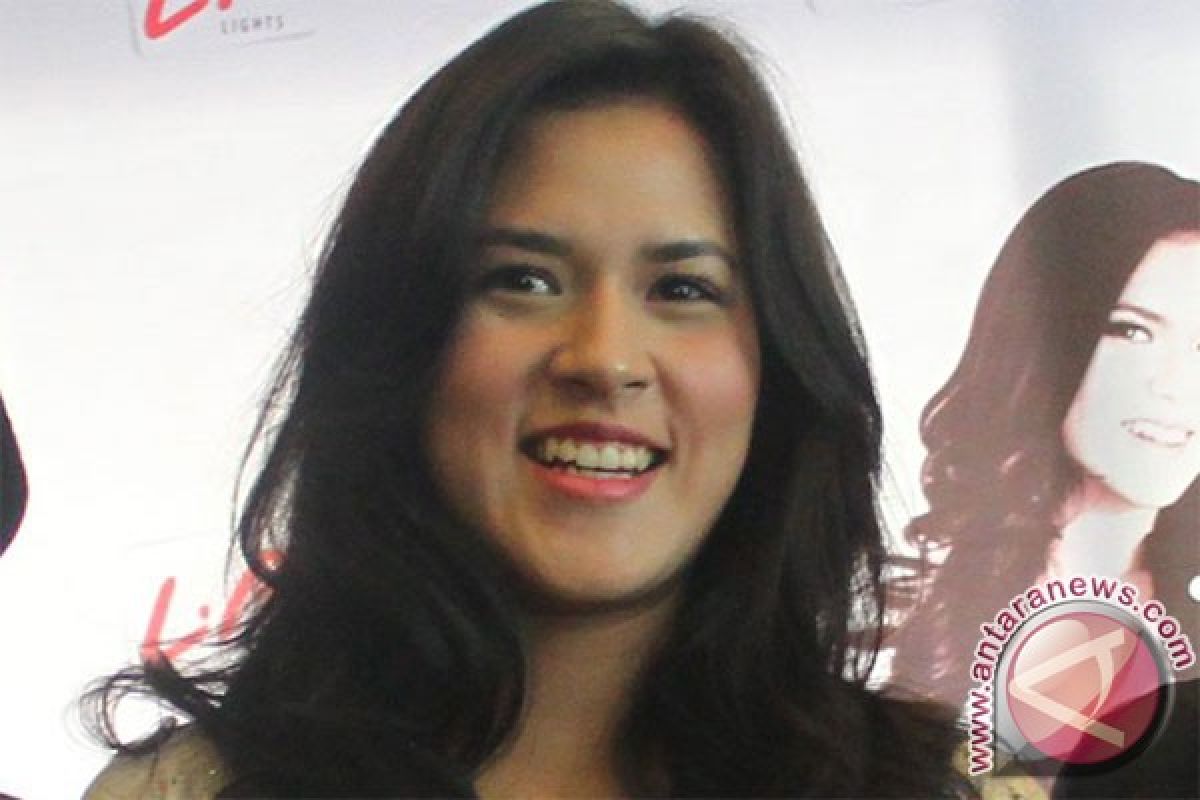 Raisa impikan duet dengan Brian McKnight