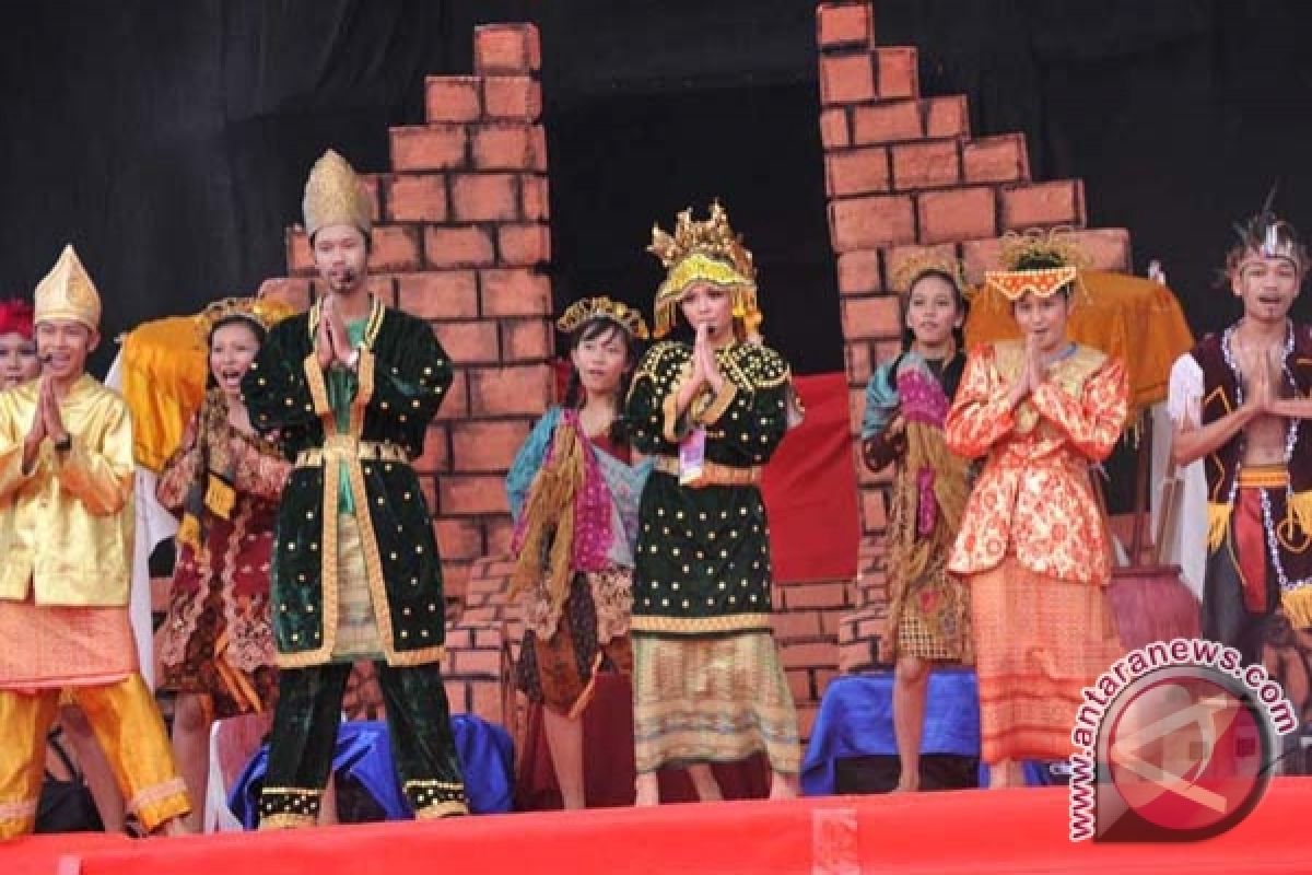 Pertunjukan budaya meriahkan pembukaan Festival Sriwijaya