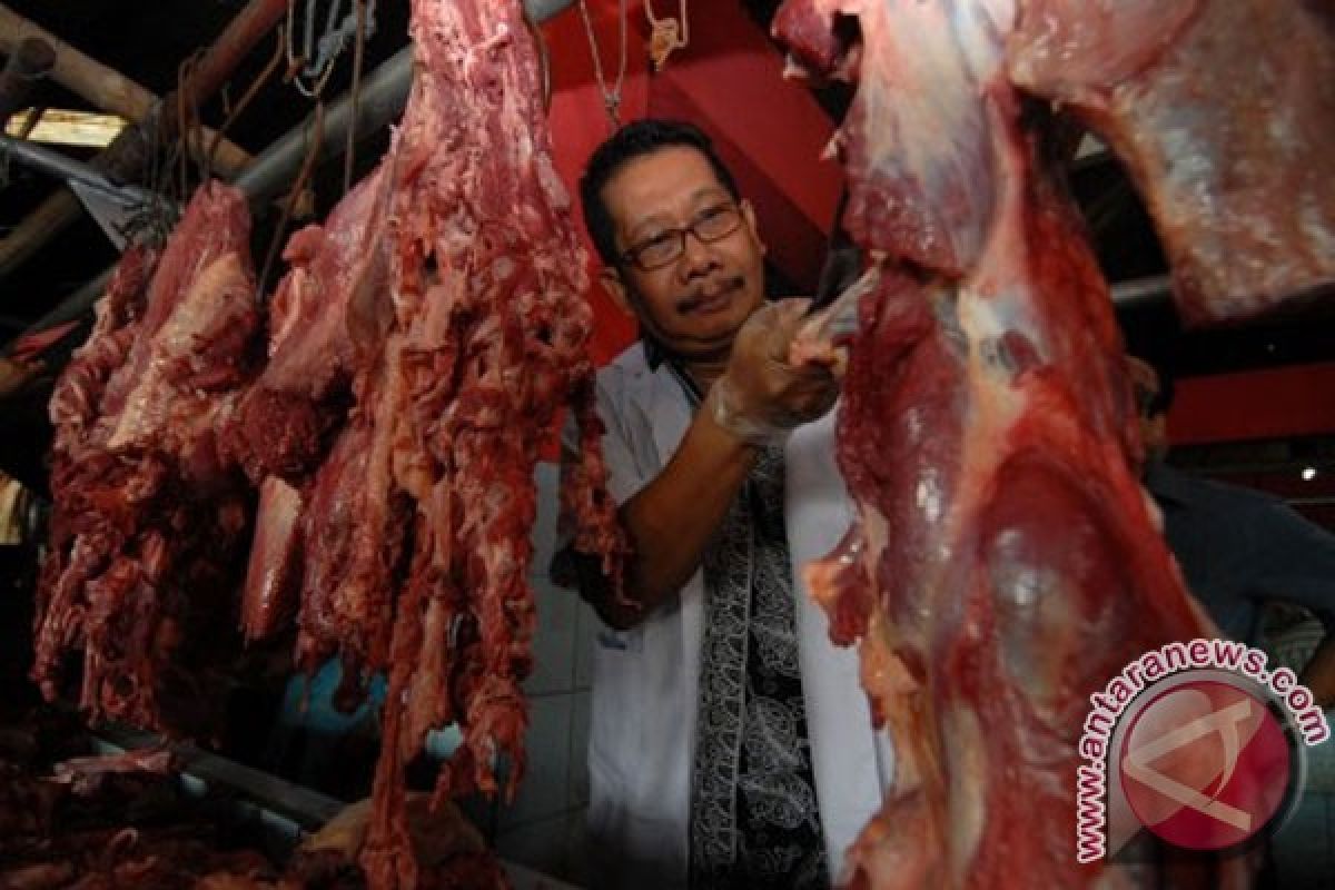 Bulog targetkan harga daging turun ke Rp75.000