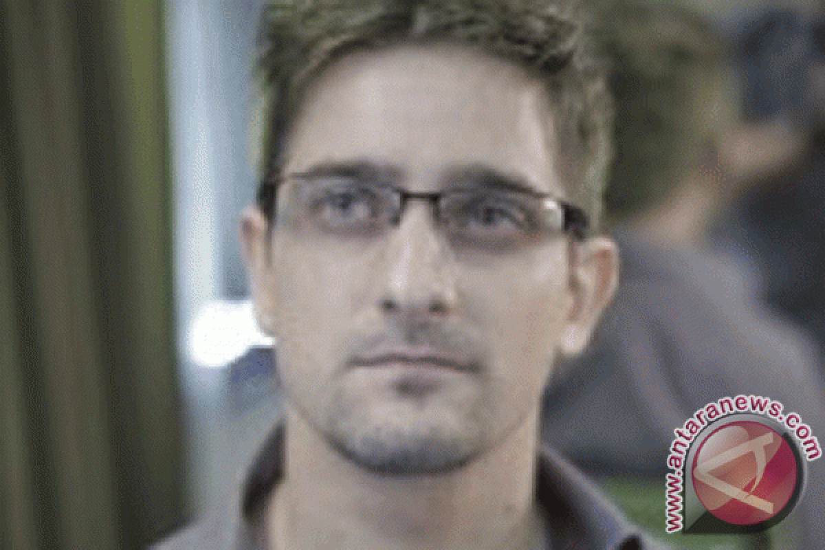 Pegiat: Snowden minta suaka ke Rusia