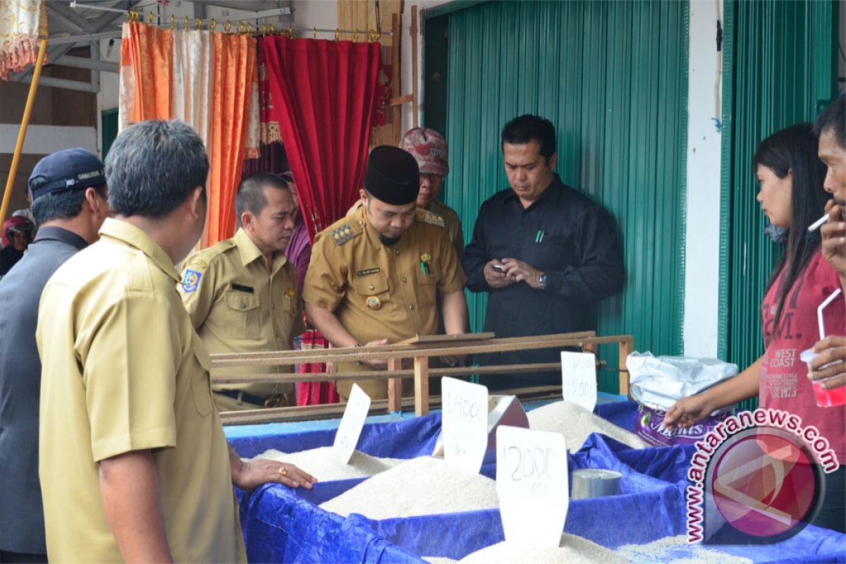 Pemkot tindak bangunan liar di Pasar Minggu