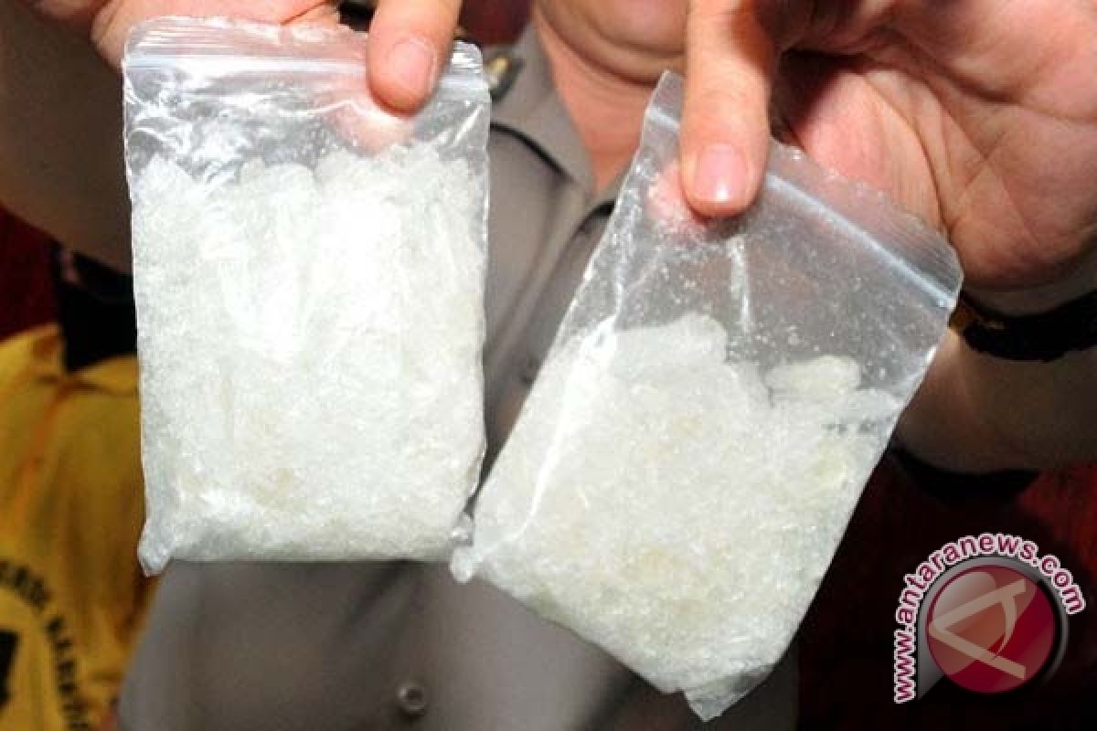 Polisi Tembak WNA Pengendali 1 Ton Shabu-shabu