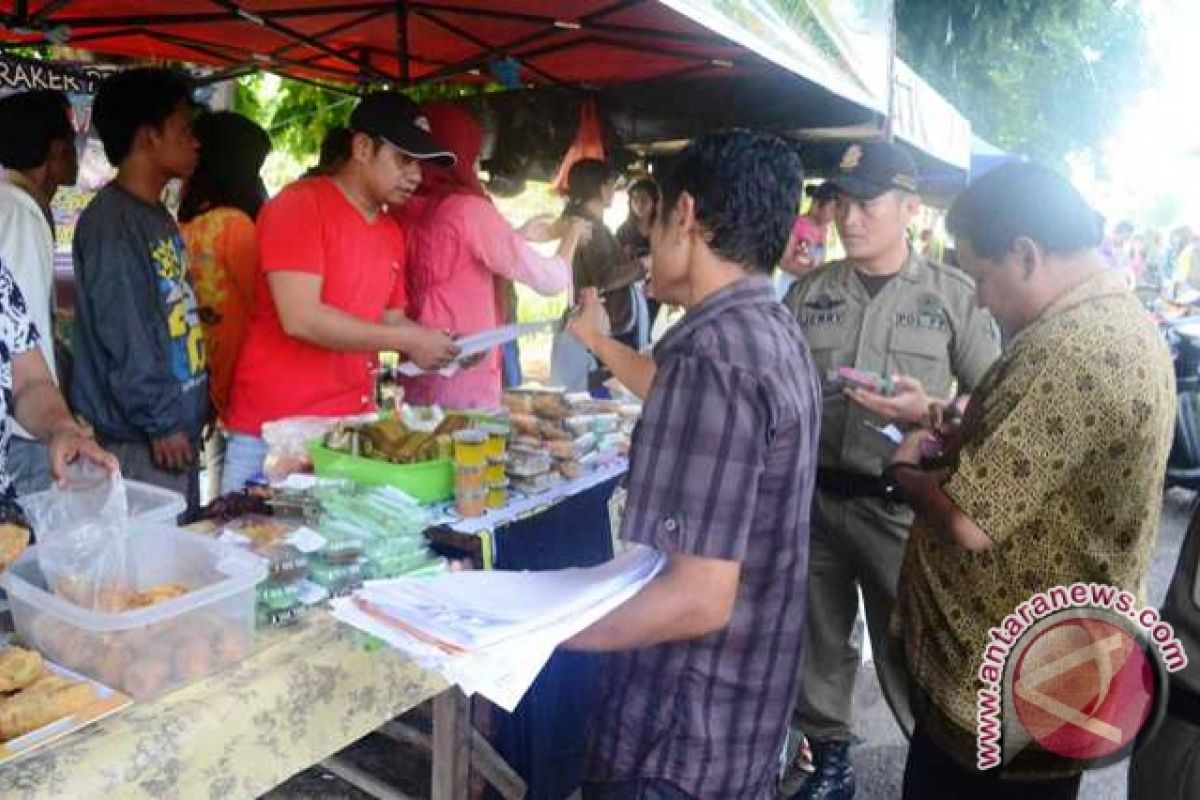 Tim Gabungan Periksa Kelayakan Jajanan Ramadhan 