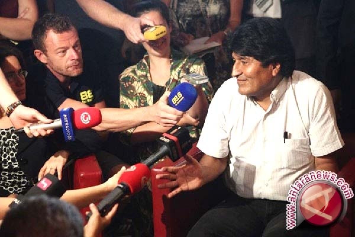  Spanyol Minta Maaf Karena Blokade Pesawat Morales