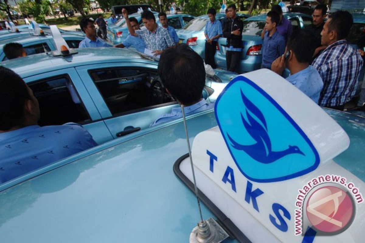 Blue Bird nyatakan siap bersaing dengan angkutan berbasis aplikasi