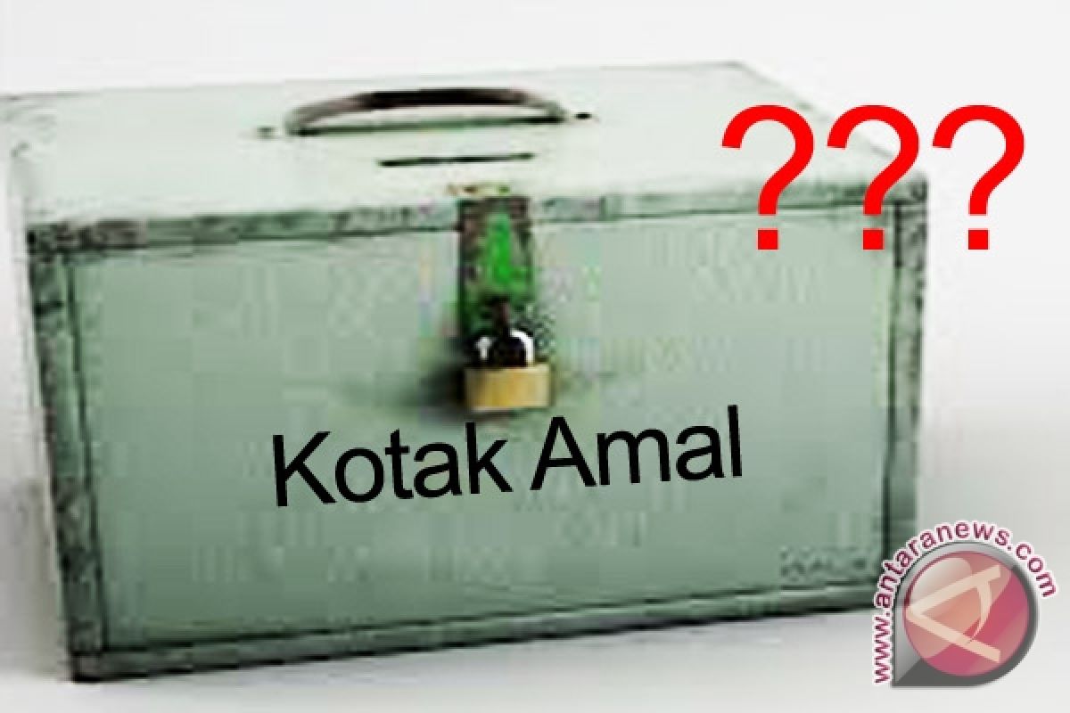 Polisi samarinda amankan PNS curi kotak amal