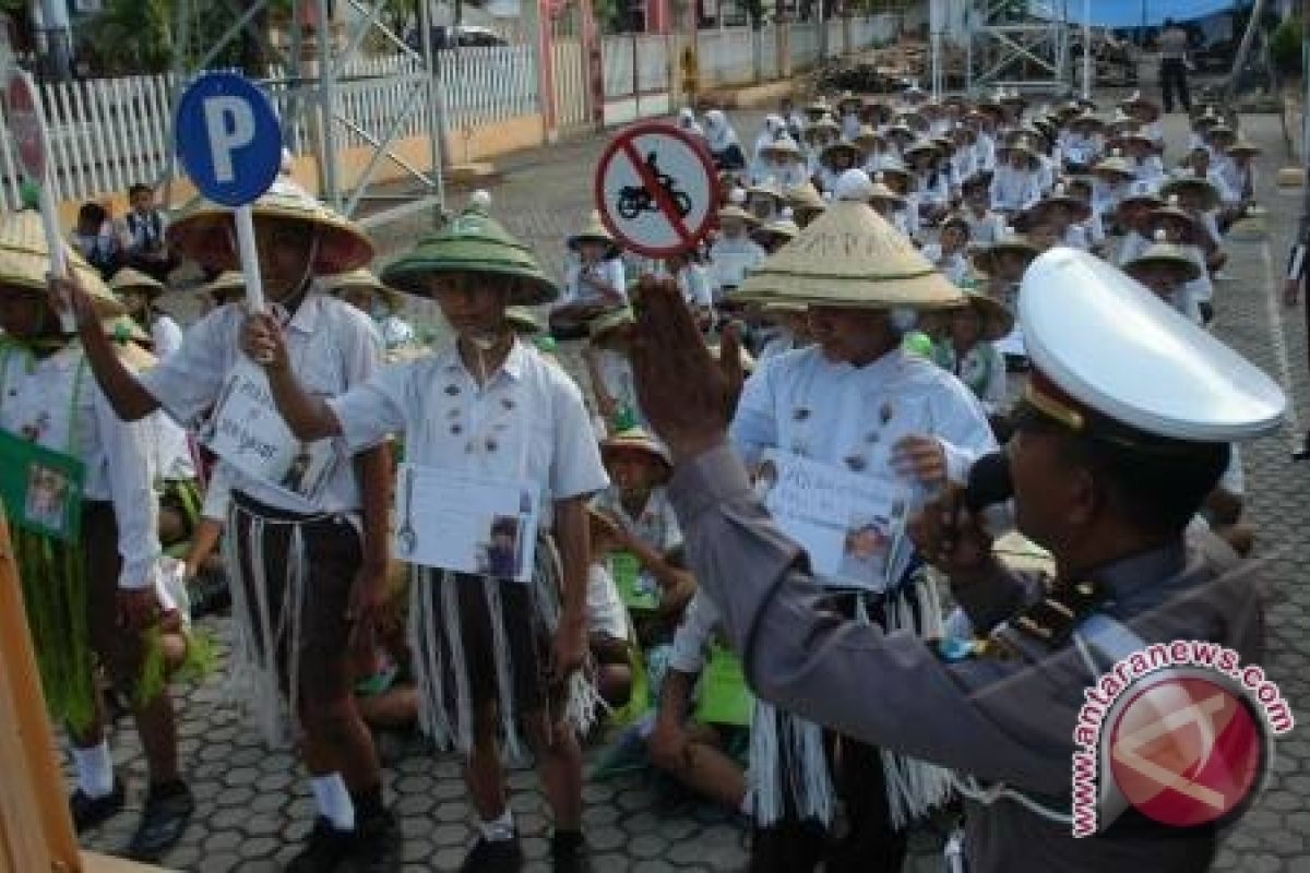 Orientasi Siswa Dimanfaatkan Untuk Penyuluhan Hukum