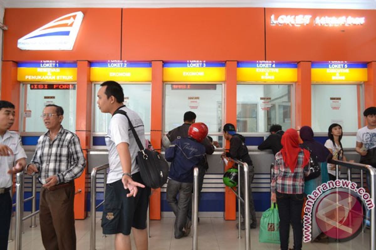 KAI Semarang siapkan 119 KA untuk Lebaran