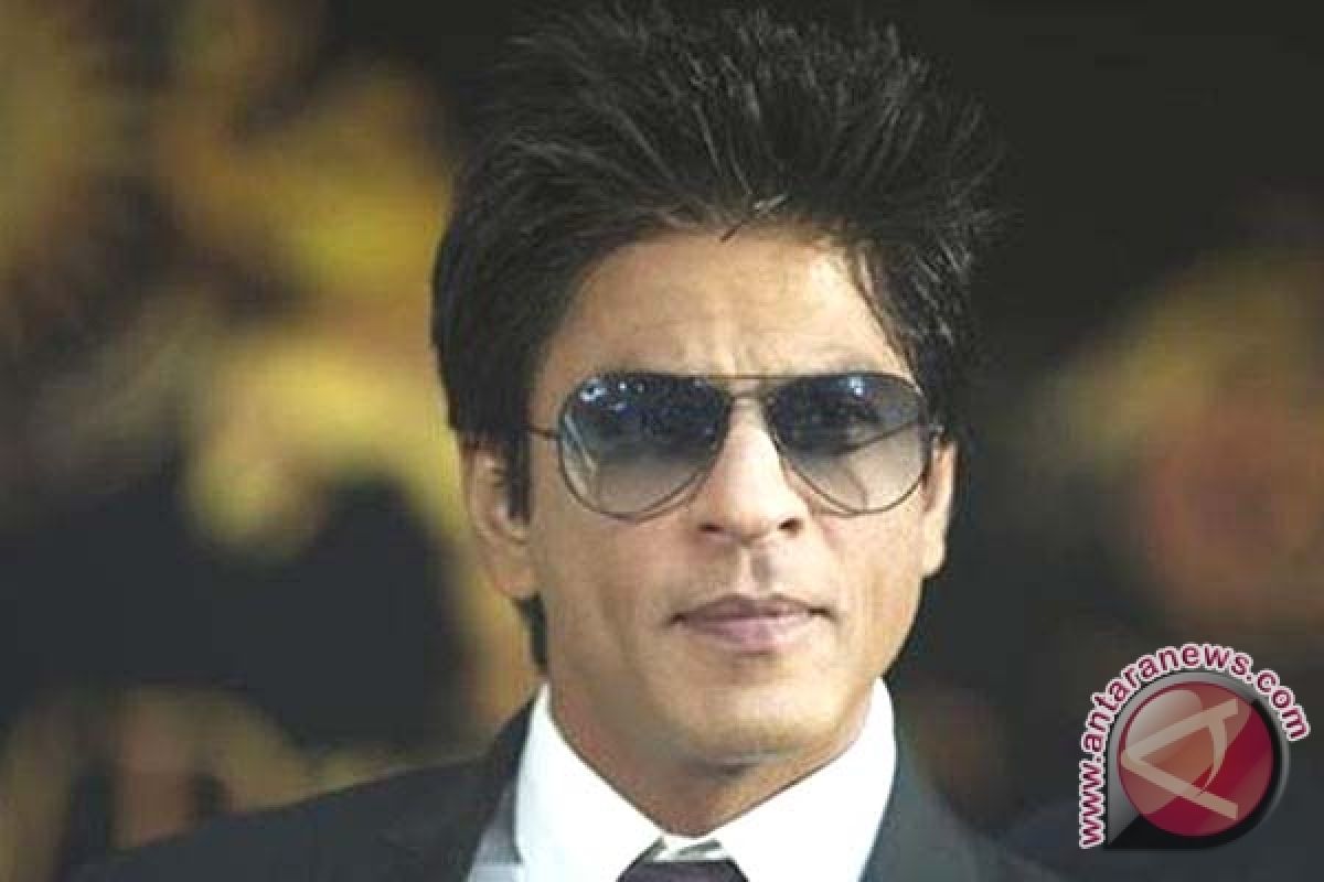  Shah Rukh Khan Mulai Syuting "Happy New Year"