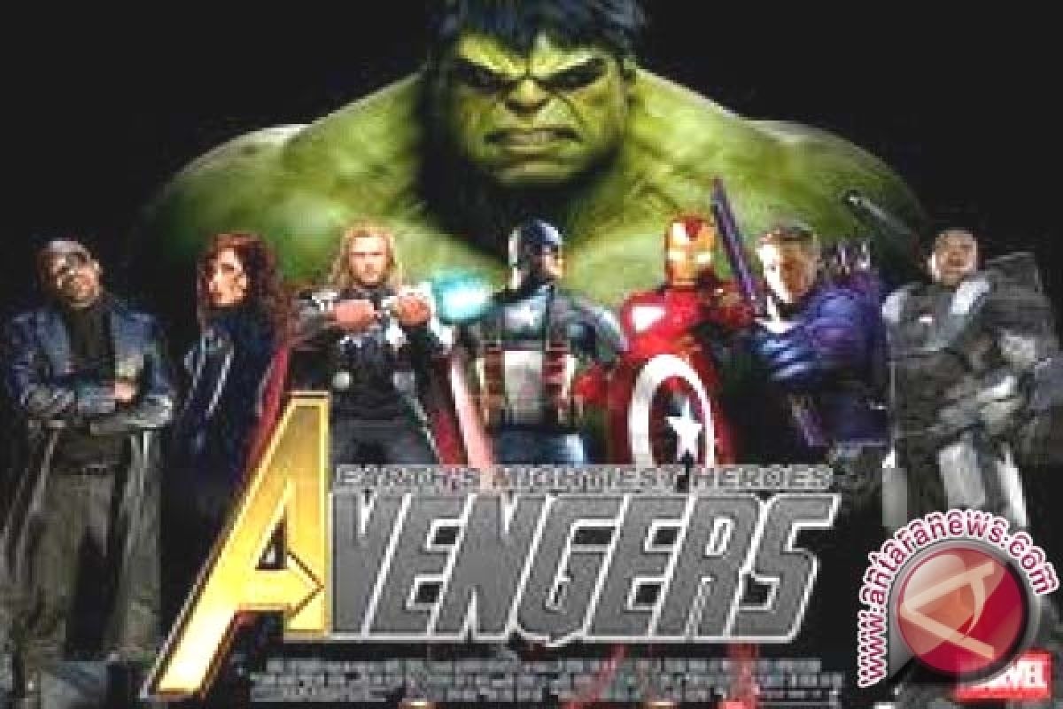  "Avengers: Age Of Ultron" Tayang 2015