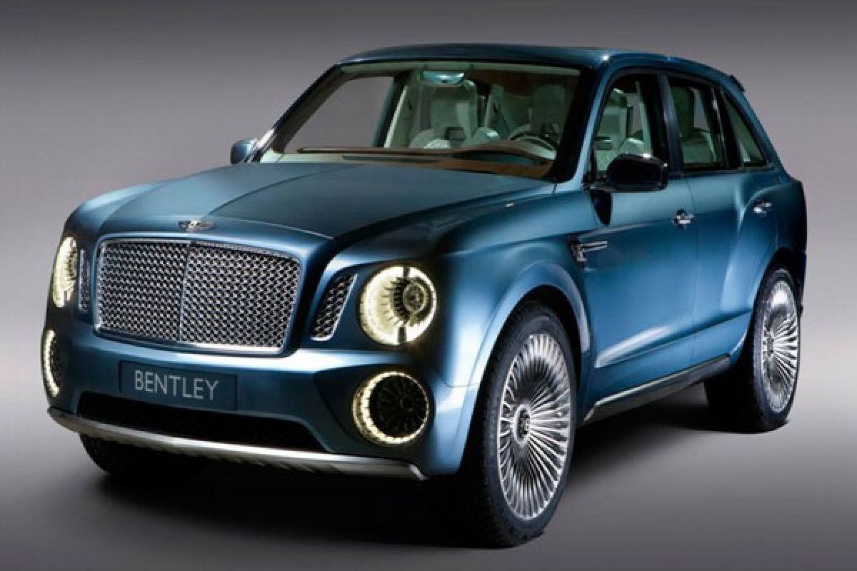 SUV Bentley "bikin panik" merek mewah lainnya