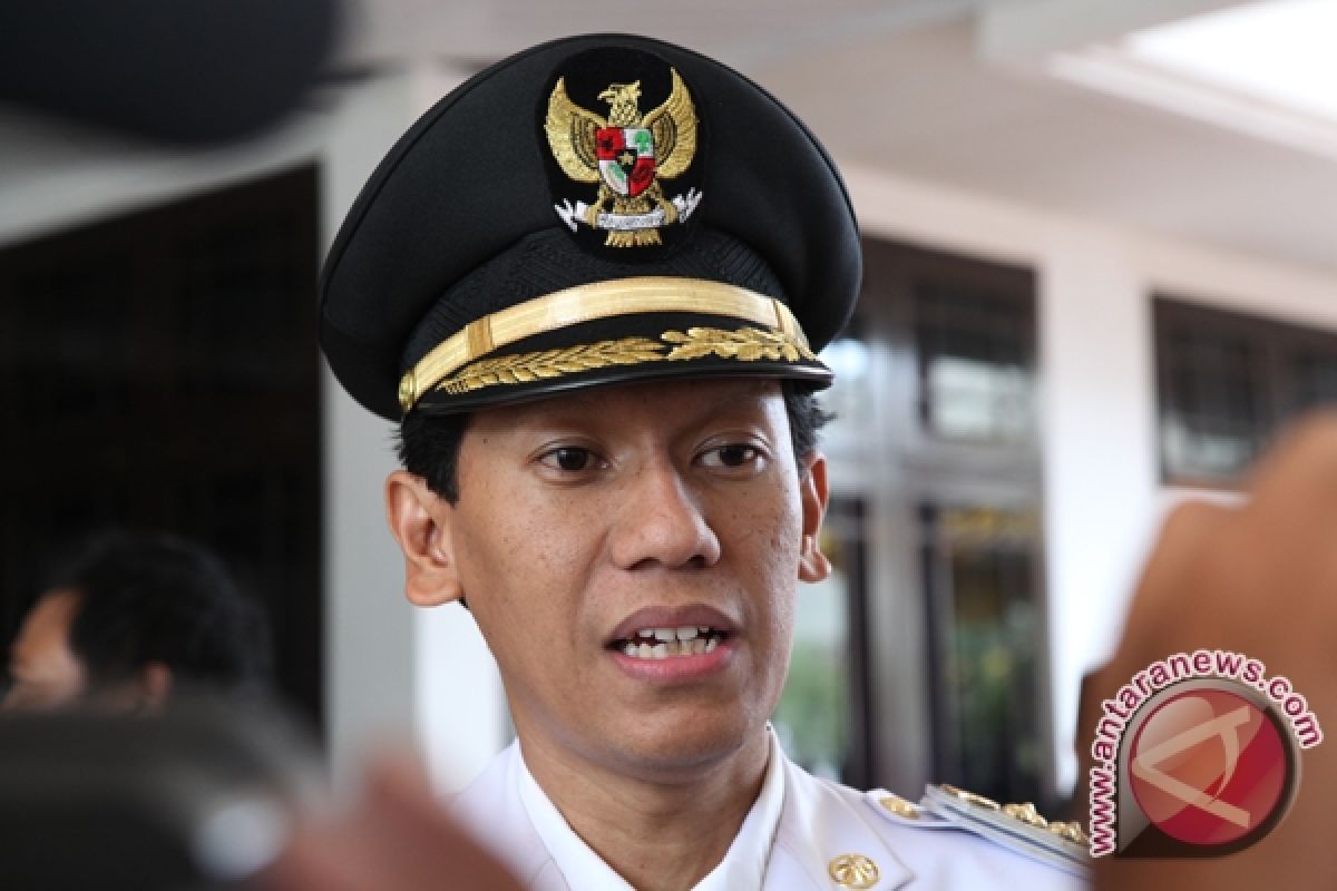 Ketua DPRD  Gantikan Ayahnya Jadi Bupati