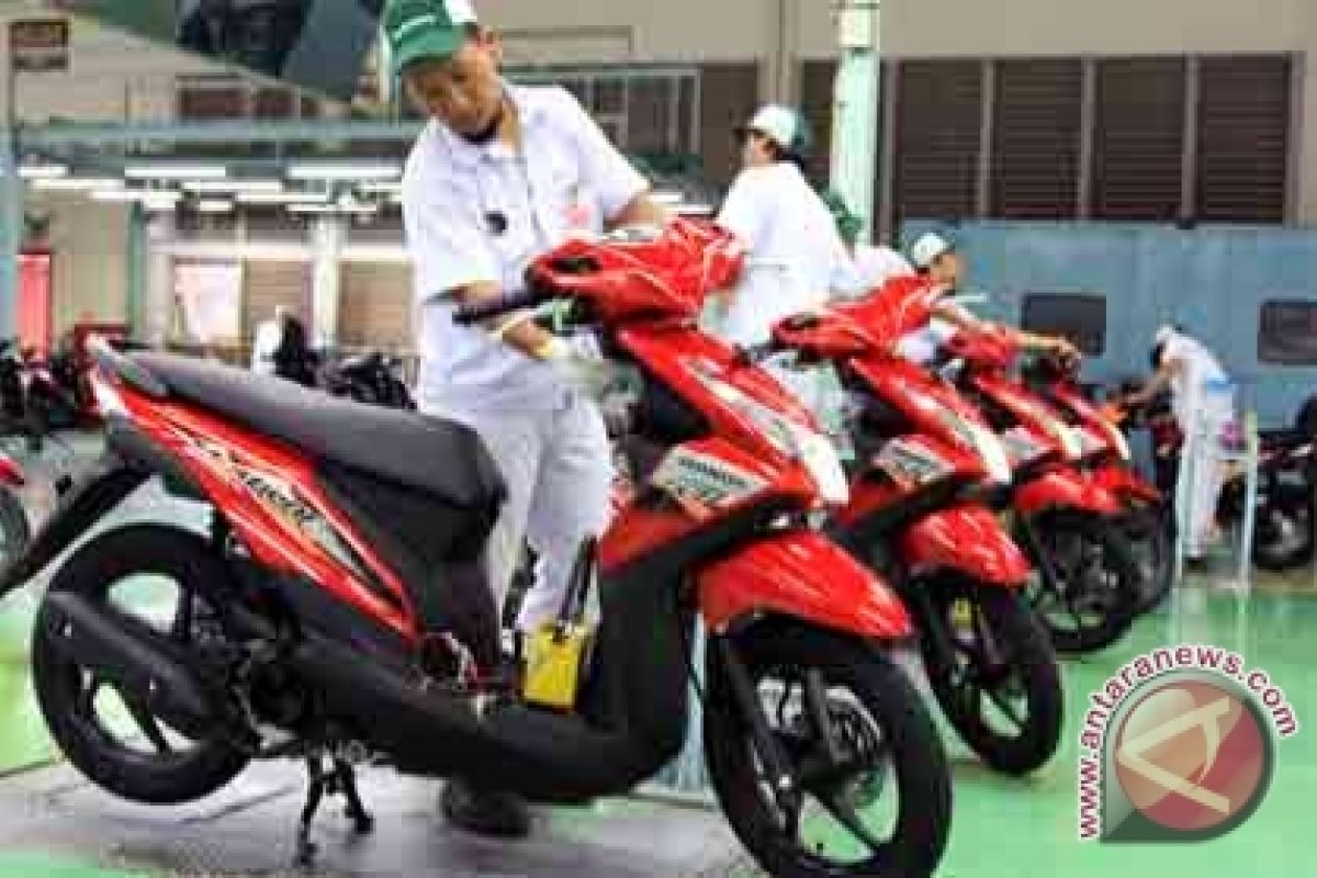 Honda BeAT FI  pemimpin pasar motor injeksi