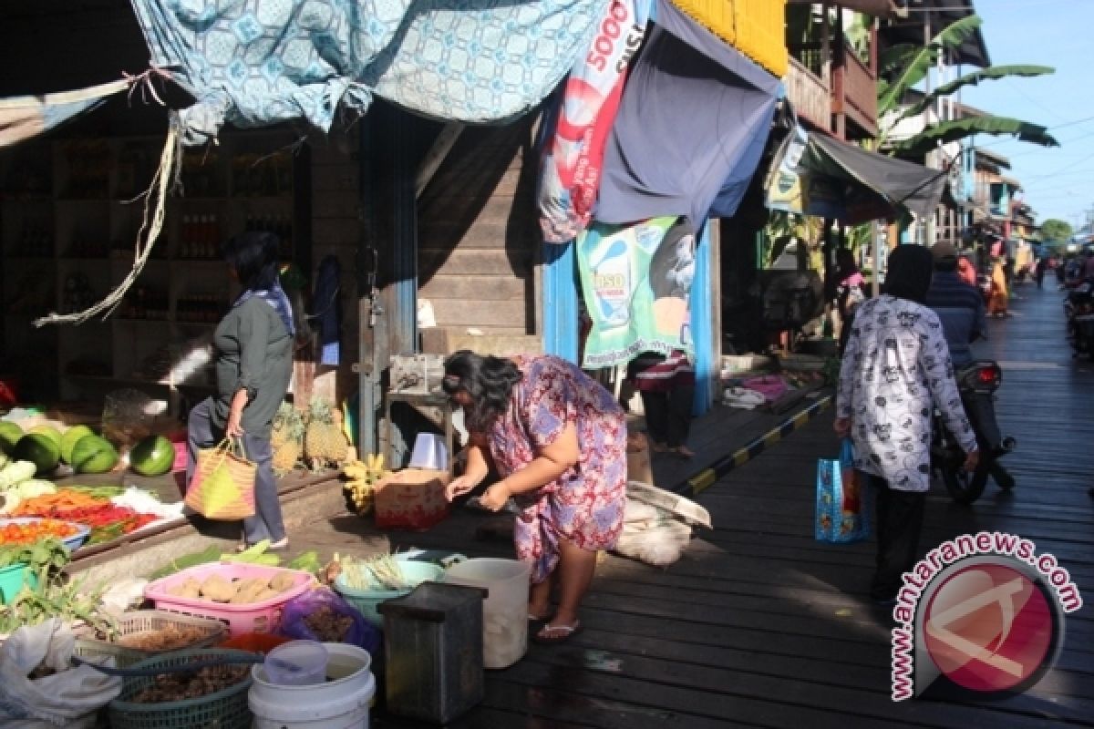 Operasi Pasar Disperindagkop Diminati Warga Tenggarong 